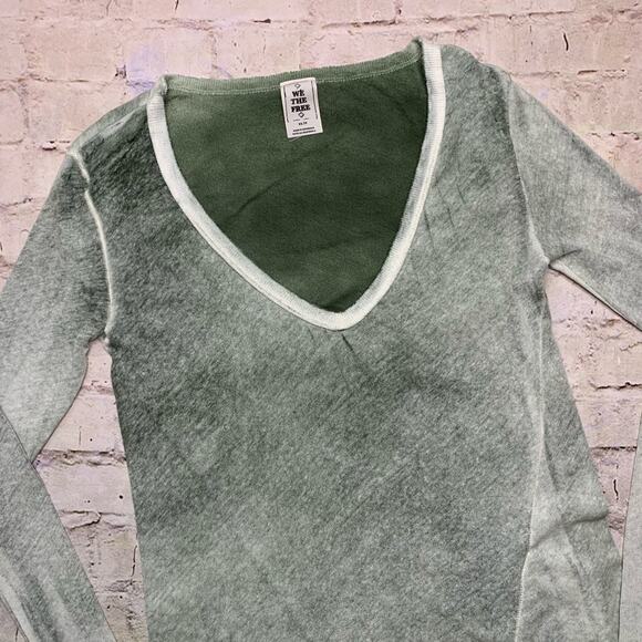 Free People We The Free Long Beach Tee in Acid Wash Green - Picture 4 of 7